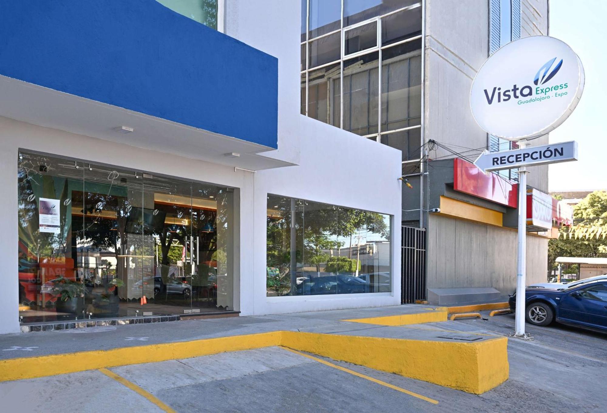 Vista Express Guadalajara Expo Surestay Collection By BW Zapopan Bagian luar foto